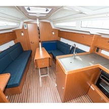 Bavaria CRUISER 34