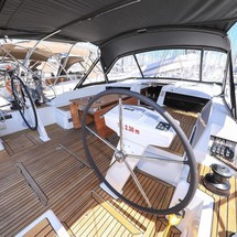 Beneteau Oceanis 46