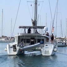 Lagoon 450 F