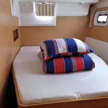 Lagoon 400