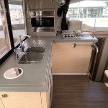 Fountaine Pajot Lucia 40
