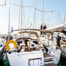 Dufour 390