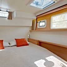 Lagoon 450 F