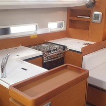 Jeanneau Sun Odyssey 410
