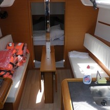 Jeanneau Sun Odyssey 349
