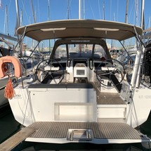 Dufour 390