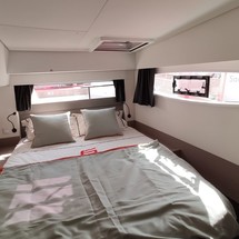 Fountaine Pajot Astréa 42