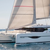 Fountaine Pajot Astréa 42