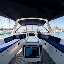 Beneteau Oceanis 48
