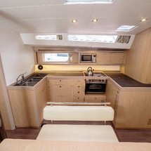 Beneteau Oceanis 48
