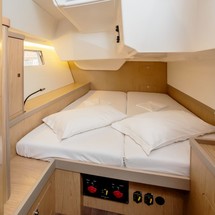 Beneteau Oceanis 48