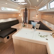 Bavaria CRUISER 34