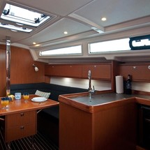 Bavaria CRUISER 34