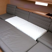 Dufour 382