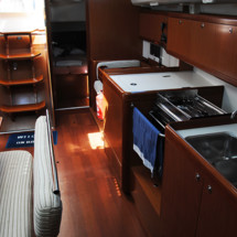 Beneteau Oceanis 43