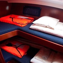 Beneteau Oceanis Clipper 423
