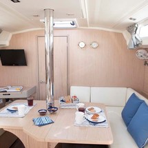 Beneteau Oceanis 41.1