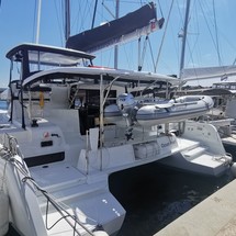 Lagoon 42