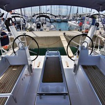 Beneteau Oceanis 38