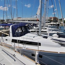 Beneteau Oceanis 38