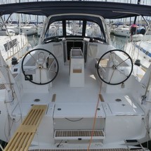 Beneteau Oceanis 38