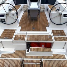 Beneteau Oceanis 48