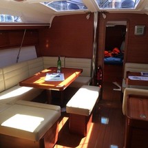 Dufour 410