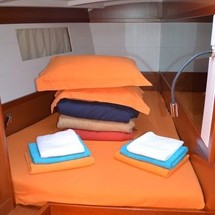 Beneteau Oceanis 48