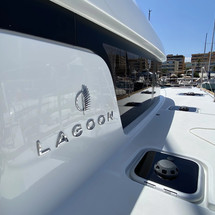 Lagoon 40