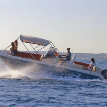 Invictus 240 FX