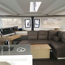 Fountaine Pajot Lucia 40