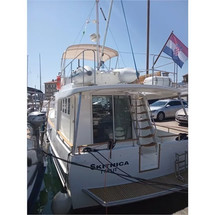 Beneteau Swift Trawler 42