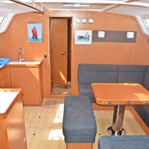Bavaria Cruiser 51