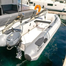 Fountaine Pajot Astrea 42