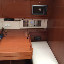 Beneteau Oceanis 50 Family