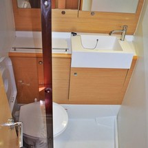Beneteau First 45