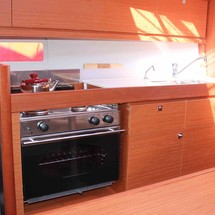 Dufour 382