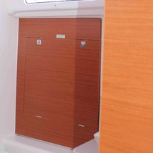 Dufour 382