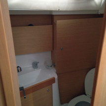 Beneteau Oceanis 38