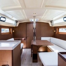 Beneteau Oceanis 41.1