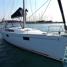 Beneteau Oceanis 48
