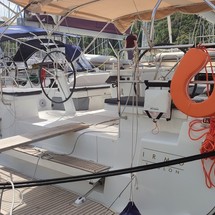 Beneteau Oceanis 51.1