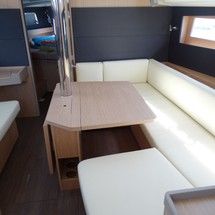 Beneteau Oceanis 41.1