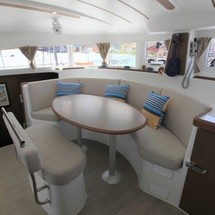 Lagoon 380 S2
