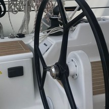 Hanse 388