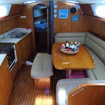 Jeanneau Sun Odyssey 37