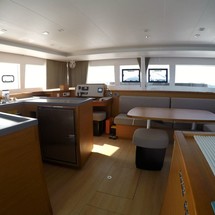 Lagoon 450 F
