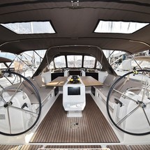 Dufour 412