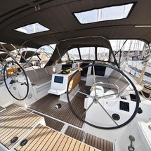 Dufour 412