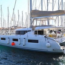 Lagoon 46